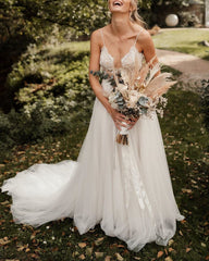 Romantic Tulle Boho Wedding Dress Lace V Neck