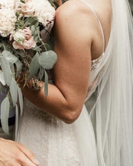 Rustic Lace Wedding Dress Tulle Skirt