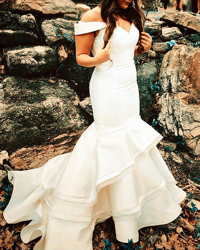 Mermaid Prom Dresses Off Shoulder Ruffles Skirts