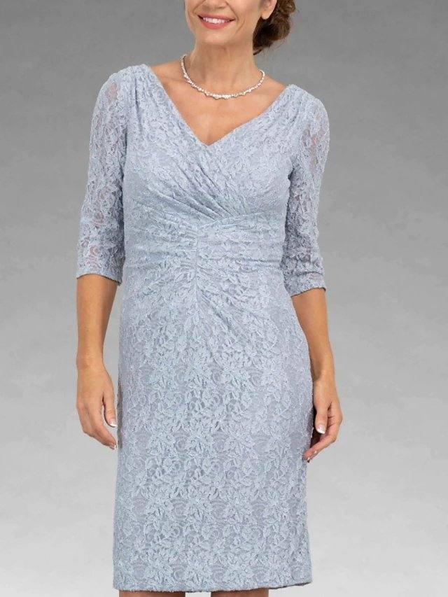 Sheath / Column Mother of the Bride Dress Elegant V Neck Knee Length Lace Half Sleeve with Appliques - RongMoon