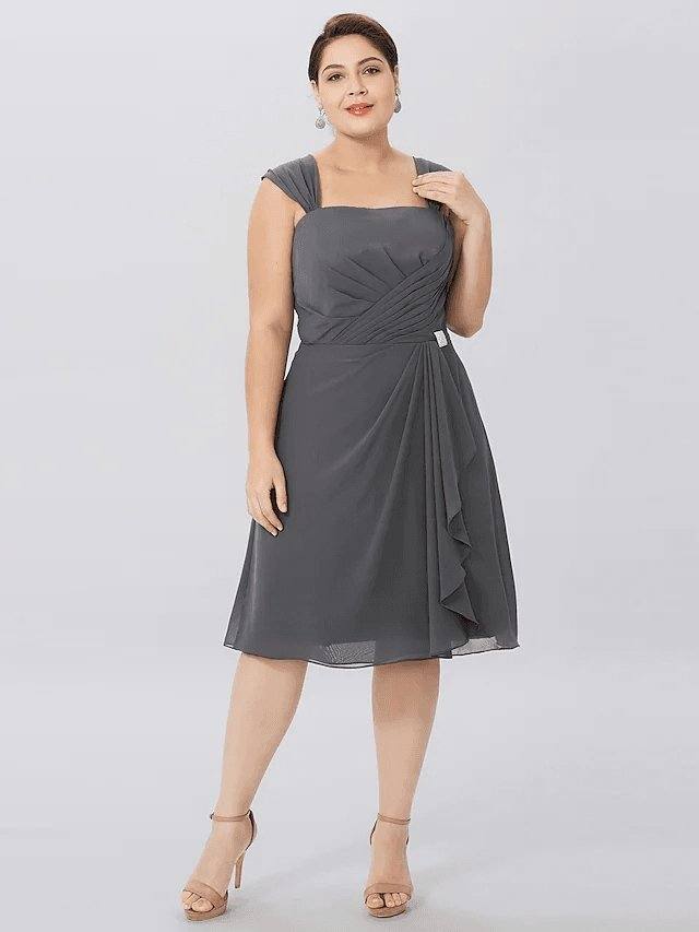 A-Line Mother of the Bride Dress Plus Size Elegant Straps Knee Length Chiffon Sleeveless with Criss Cross Pleats - RongMoon