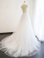 A-Line/Princess V-neck Court Train Short Sleeves Applique Tulle Wedding Dresses - RongMoon