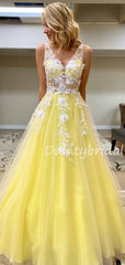 Charming V-neck A-line Tulle Lace Long Prom Dresses Evening Dresses.DB10610