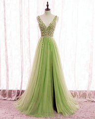 Tulle V Neck Sequins Beaded Dresses With Slit