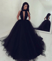 Sexy Halter Top Tulle Ballgowns Prom Dresses 2018 Backless Evening Gowns