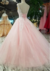 Romantic Tulle Bateau Neckline A-line Wedding Dress With Lace Appliques cg850