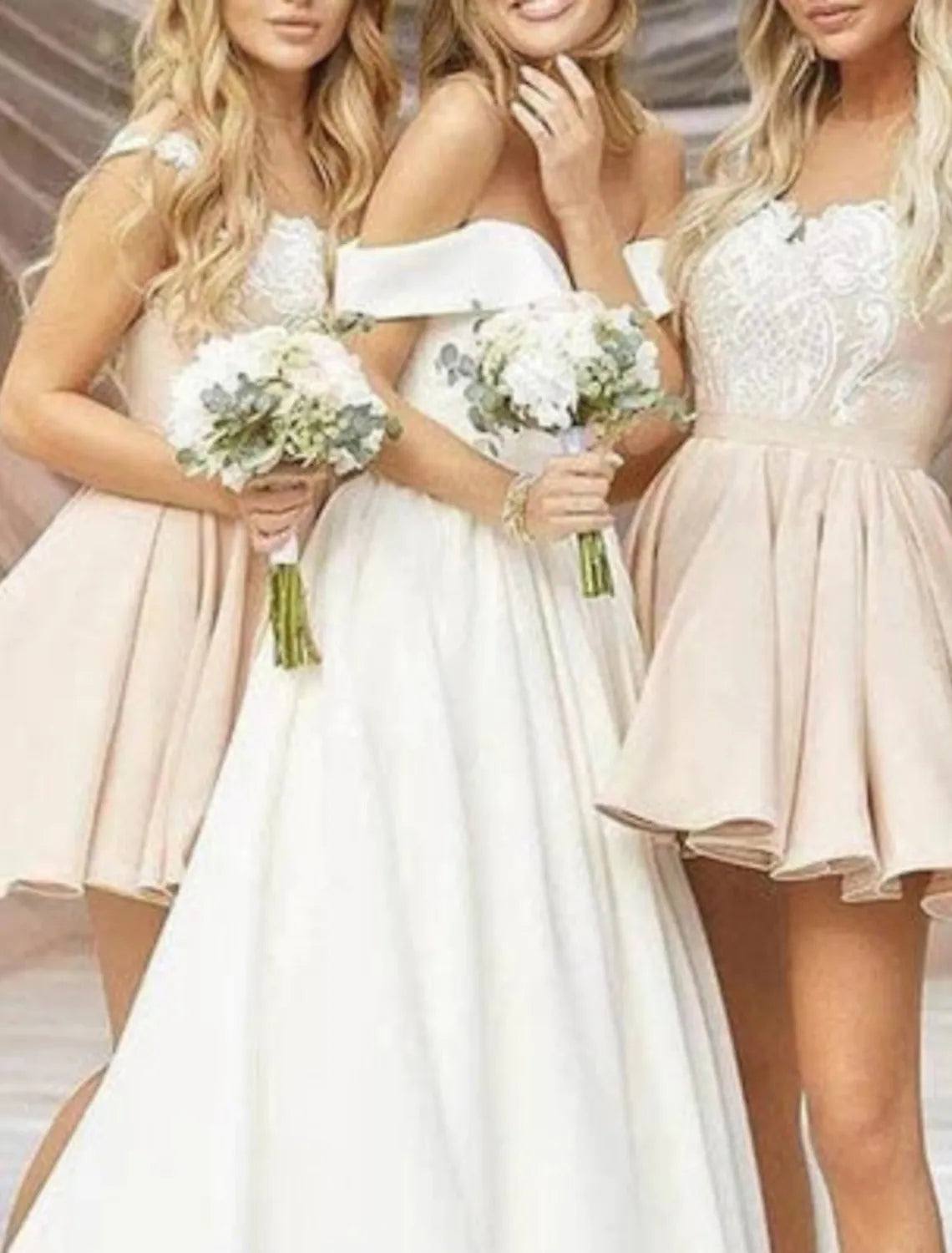 A-Line Bridesmaid Dress Square Neck Sleeveless Vintage Short / Mini Satin / Lace with Pleats - RongMoon