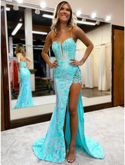 Mermaid / Trumpet Prom Dresses High Split Dress Formal Court Train Sleeveless V Neck Sequined with Slit Appliques