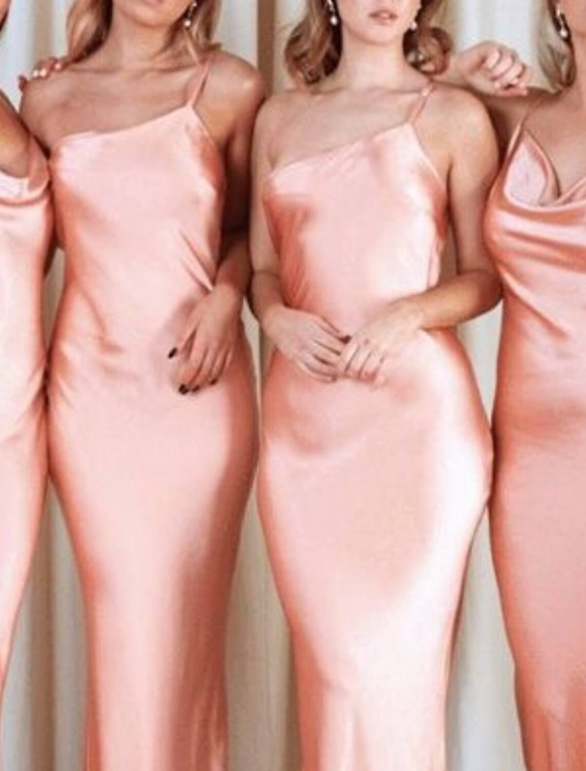 Sheath / Column Bridesmaid Dress Spaghetti Strap Sleeveless Elegant Sweep / Brush Train Charmeuse with Solid Color - RongMoon