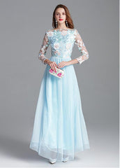 Embroidery Lace & Tulle Bateau Long Sleeve A-line Prom Dress