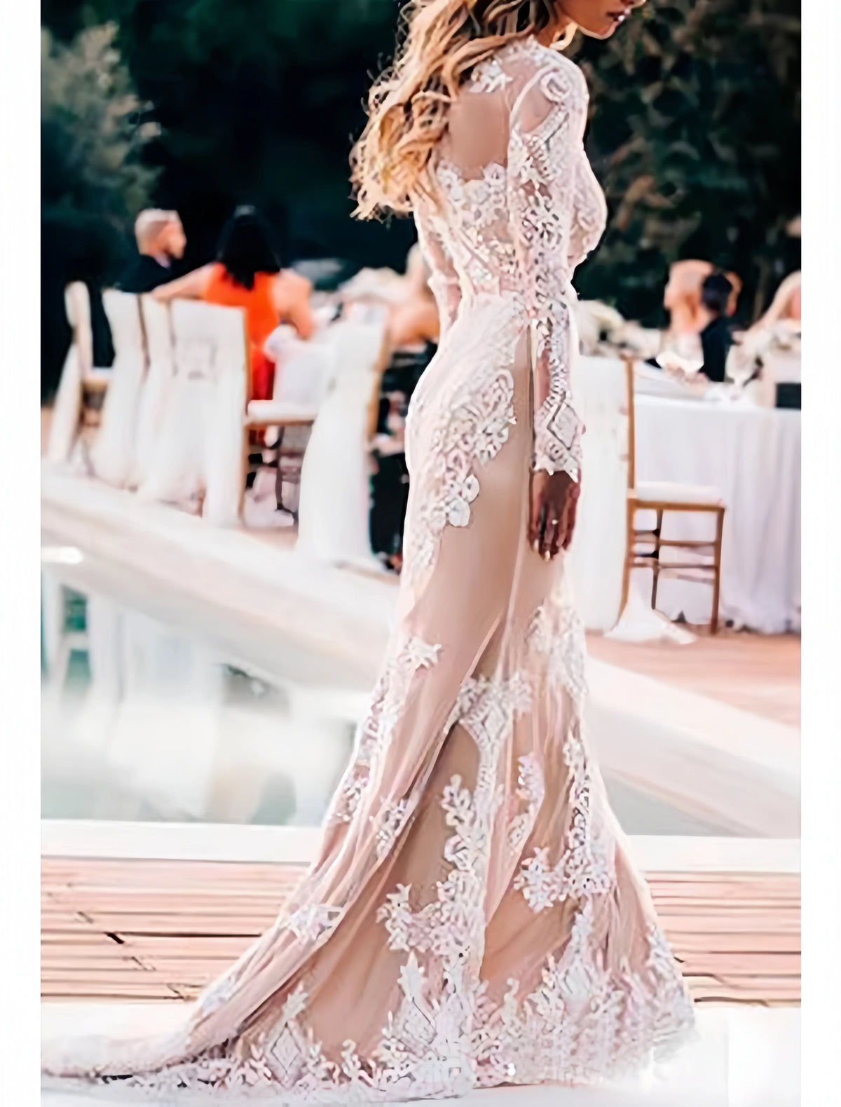 Champagne Trumpet Mermaid Lace Long Sleeve Wedding Dress