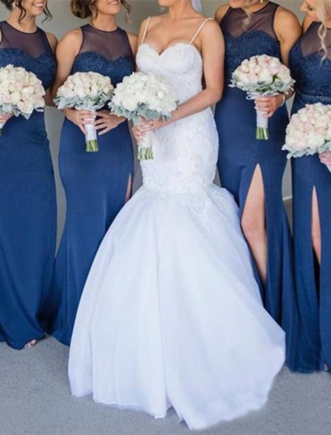 Mermaid / Trumpet Bridesmaid Dress Jewel Neck Sleeveless Elegant Court Train Chiffon / Lace with Split Front - RongMoon