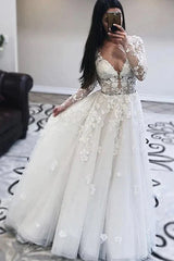 Ivory V Neck Long Sleeves  Appliques Wedding Dress