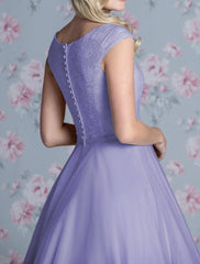 A-Line Bridesmaid Dress Jewel Neck Sleeveless Elegant Ankle Length Lace / Tulle with Appliques - RongMoon