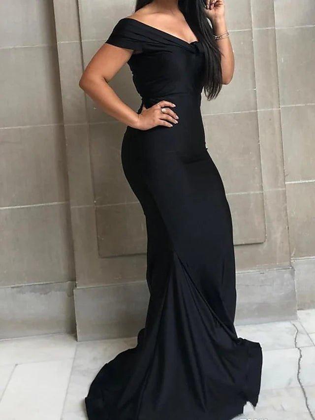 Mermaid / Trumpet Bridesmaid Dress Off Shoulder Short Sleeve Elegant Sweep / Brush Train Spandex with Pleats / Solid Color - RongMoon