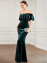 Mermaid / Trumpet Bridesmaid Dress Strapless Sleeveless Elegant Floor Length Velvet with Pleats / Draping / Solid Color - RongMoon