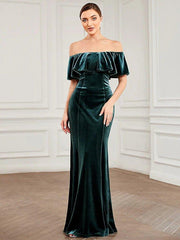 Mermaid / Trumpet Bridesmaid Dress Strapless Sleeveless Elegant Floor Length Velvet with Pleats / Draping / Solid Color - RongMoon