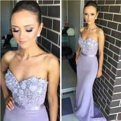 Stunning Lace Flowers Sweetheart Mermaid Long Bridesmaid Dresses