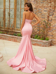 Satin Applique Halter Sleeveless Prom Dresses