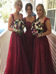 Tulle Straps Burgundy Applique Bridesmaid Dresses