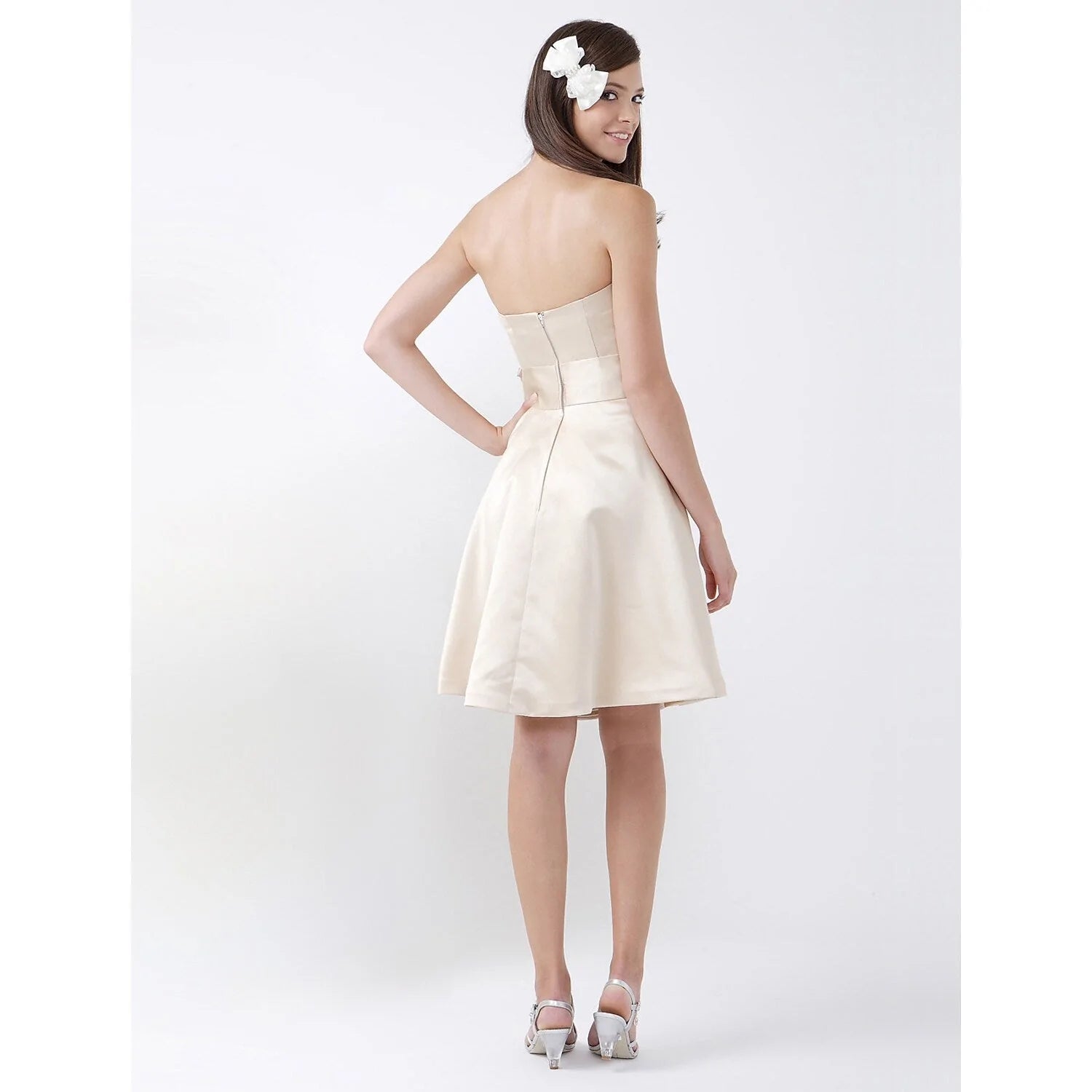 Princess / A-Line Bridesmaid Dress Sweetheart Neckline / Strapless Sleeveless Knee Length Satin with Sash / Ribbon / Bow(s) - RongMoon
