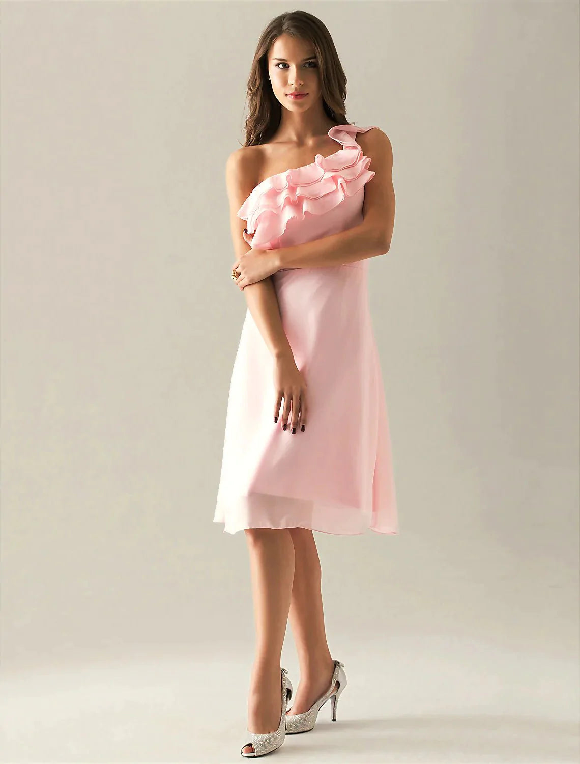 Sheath / Column Bridesmaid Dress One Shoulder Sleeveless Elegant Knee Length Chiffon with Side Draping - RongMoon