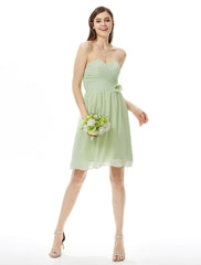 Sheath / Column Bridesmaid Dress Sweetheart Neckline / Strapless Sleeveless Knee Length Chiffon with Criss Cross / Pleats / Ruched - RongMoon