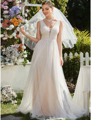 Beach Casual Wedding Dresses Sweep / Brush Train A-Line Sleeveless V Neck Tulle With Lace Embroidery