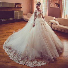 Vintage Lace Long Sleeves Ball Gown Wedding Dresses 2018