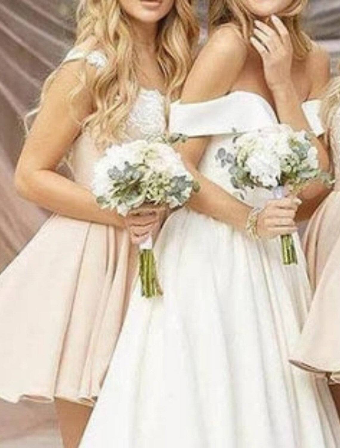 A-Line Bridesmaid Dress Square Neck Sleeveless Vintage Short / Mini Satin / Lace with Pleats - RongMoon