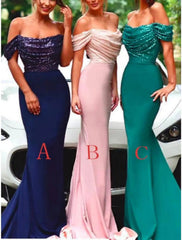 Mermaid / Trumpet Bridesmaid Dress Off Shoulder Short Sleeve Elegant Sweep / Brush Train Sequined with Sequin / Solid Color - RongMoon